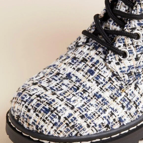 TORRID 9WW Boucle Wide Width Stevie Lace-Up Combat Boots NWT - Picture 3 of 12